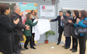 Lee más sobre el artículo Autoridades inauguran el primer jardín infantil de la localidad de Peor es Nada