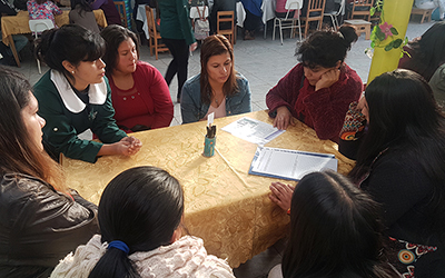 El diálogo denominado “Política de Reconocimiento y participación de las Familias” buscó generar espacios de participación ciudadana para fortalecer el vínculo de las familias y las comunidades educativas en pro de la calidad de los procesos pedagógicos