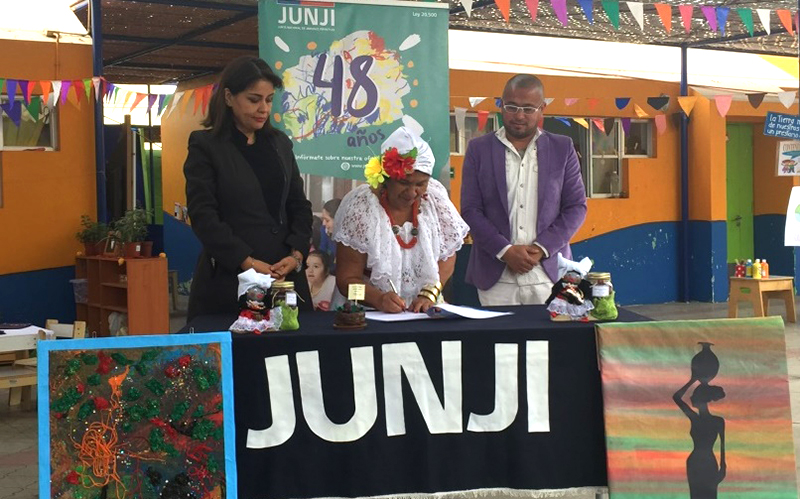 Lee más sobre el artículo JUNJI Arica suscribe convenio con ONGs de Afrodescendientes