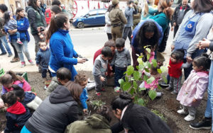 Lee más sobre el artículo Párvulos de Jardín Infantil “Bambi” rescatan punto verde