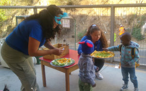 Lee más sobre el artículo En Jardín Infantil “Bambi” reciben a los párvulos con alimentos saludables