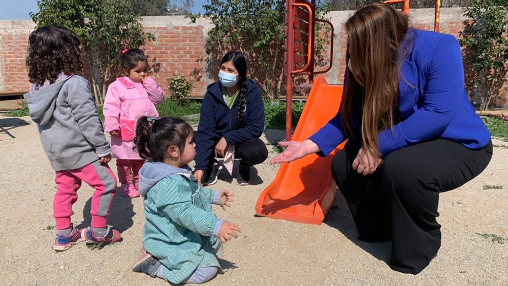 Lee más sobre el artículo Junji Metropolitana y alcalde de Renca visitan obras de mejoramiento de jardines infantiles de la comuna