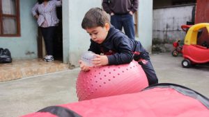 Lee más sobre el artículo Senadis y Junji Biobío entregan Kits educativos para niños con TEA