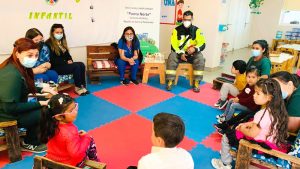 Lee más sobre el artículo Párvulos de jardín infantil “Punta Norte” protagonizaron conversatorio infantil