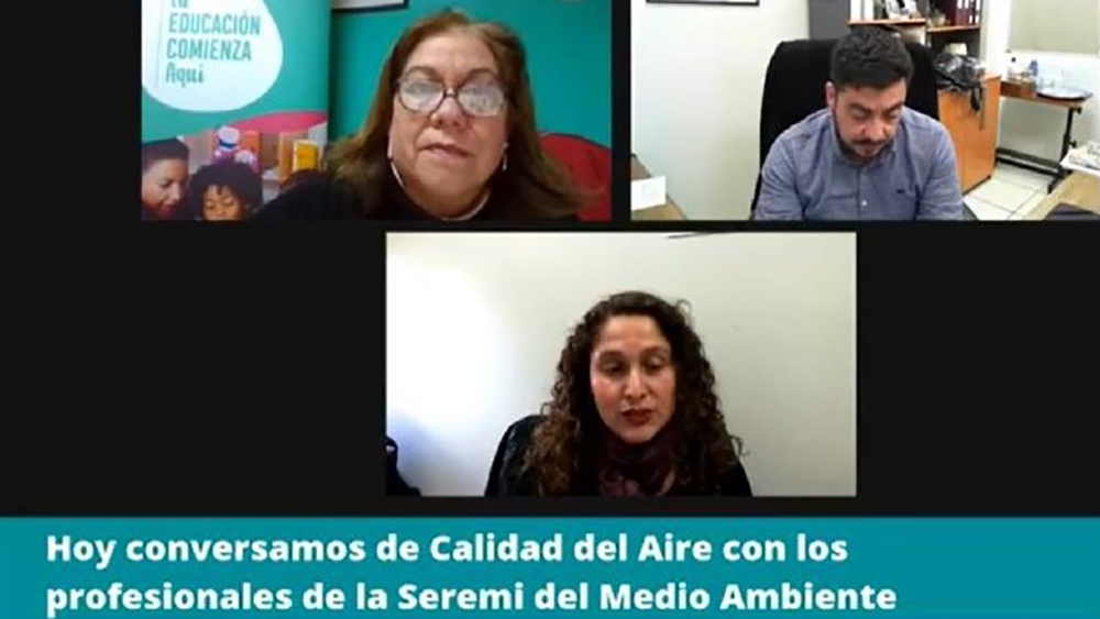 En este momento estás viendo Junji O’Higgins y Seremi del Medio Ambiente entregan información sobre reciclaje, calidad del aire y construcción de huertos verticales