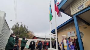 Lee más sobre el artículo Jardín infantil iza bandera mapuche en frontis de unidad educativa angelina