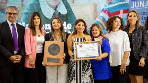 Lee más sobre el artículo Junji recibe por primera vez el Premio Anual por Excelencia Institucional otorgado por el Servicio Civil