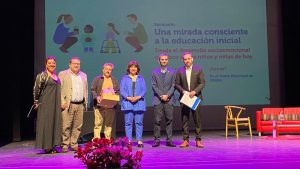 Lee más sobre el artículo Junji e Integra conmemoran el Día de la Educadora de Párvulos con seminario de educación emocional