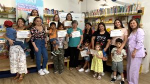 Lee más sobre el artículo Junji Metropolitana premia a familias y funcionarias de jardines infantiles ganadoras de concurso de “Relatos en Mi Barrio”