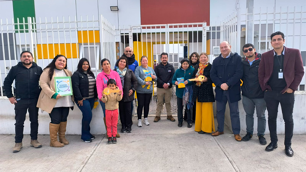 Lee más sobre el artículo JUNJI Atacama realizó reunión “Somos Vecinos” para informar la reactivación de las obras del proyecto “Las Flores”