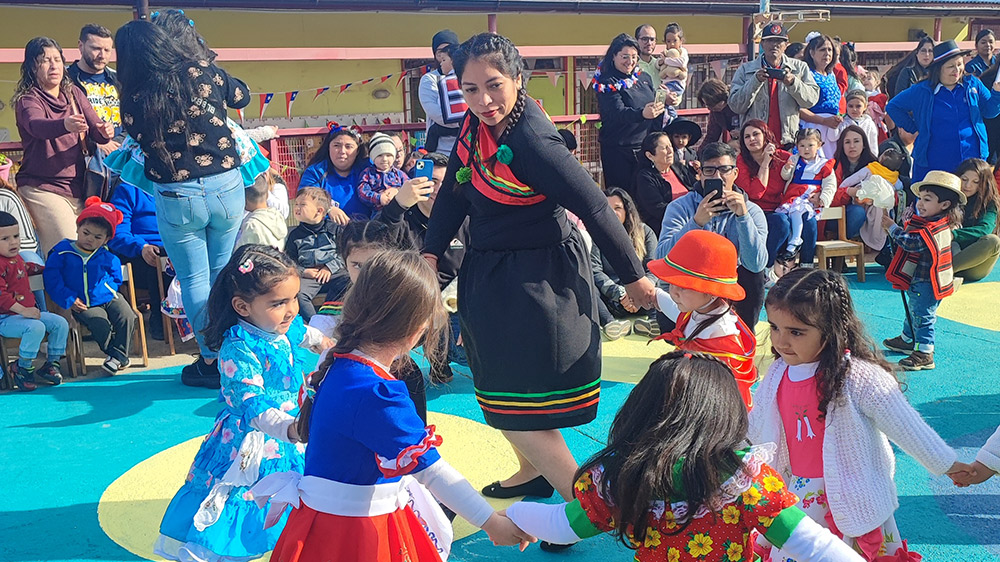 En este momento estás viendo La clave está en equilibrar la alimentación, respetar las horas de sueño y fomentar la actividad física al aire libre.