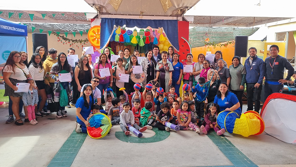 En este momento estás viendo Seremi de Salud fomenta la actividad física y alimentación saludable en apoderados JUNJI