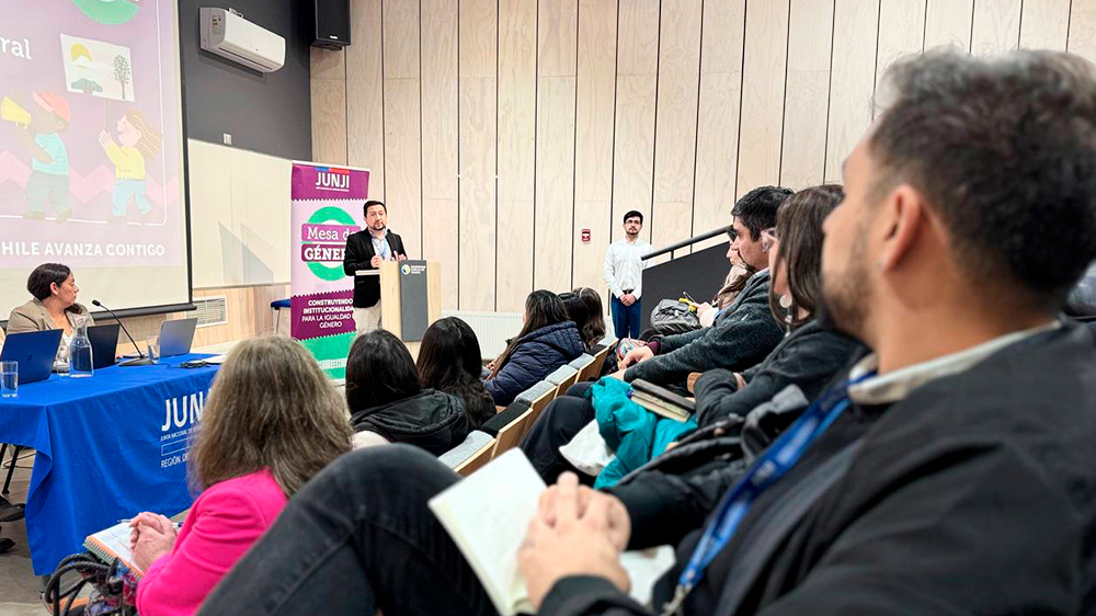 En este momento estás viendo Liderado por la Mesa de Género: Junji Araucanía organiza Seminario sobre Enfoque de Género en Primera Infancia