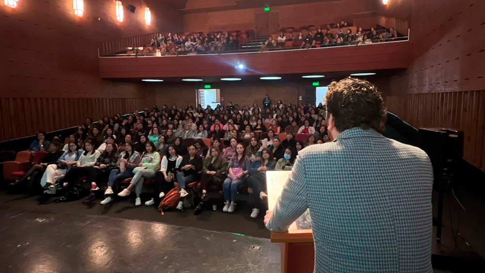 En este momento estás viendo JUNJI Valparaíso capacita a sus equipos educativos sobre Ley Karin