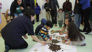 Lee más sobre el artículo Invitando a las familias a ser parte de la comunidad educativa, se inauguró el nuevo CECI en Punta Arenas