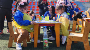 Lee más sobre el artículo Niñas y niños del Jardín Rabito celebraron con sus familias una fiesta por la vida sana