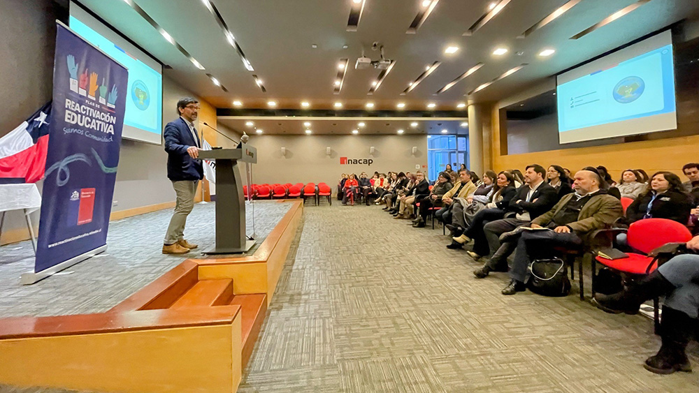 Lee más sobre el artículo Jardín Infantil «Piolín» de Ancud fue protagonista en Encuentro Regional de Innovación Educativa 2025