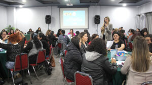 Lee más sobre el artículo Cierran ciclo formativo sobre Marcos Curriculares con jornada interregional en el Biobío