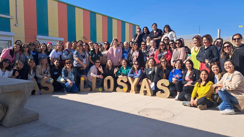 Lee más sobre el artículo Pasantía 2025 en Arica y Parinacota reúne a equipos de la JUNJI de todo el país para el desarrollo profesional continuo 