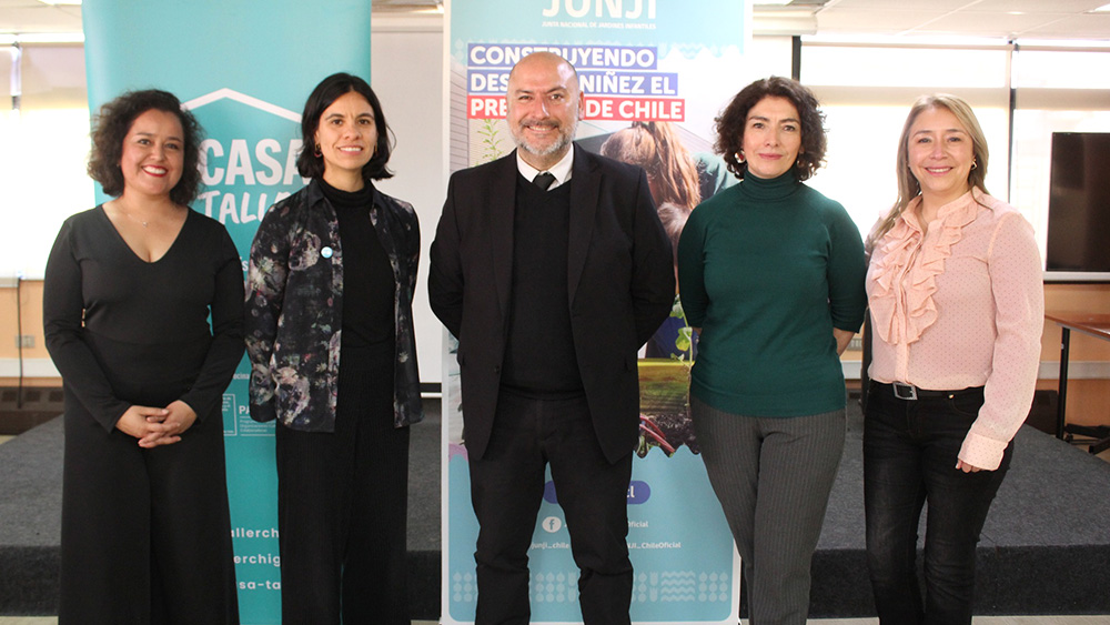 Lee más sobre el artículo Funcionarias de la Junji Biobío reciben certificación por participar en taller de Danza Inclusiva