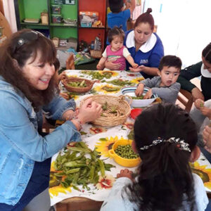 Picture of  <b>Aperndo jugando en libertad, en espacios contenedores de felicidad </b>