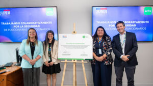 Lee más sobre el artículo JUNJI y AChS renuevan su compromiso con importante firma de acuerdo de colaboración