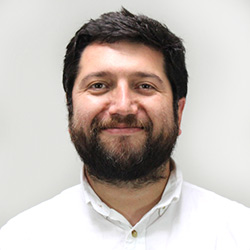 Picture of Luis Agurto 