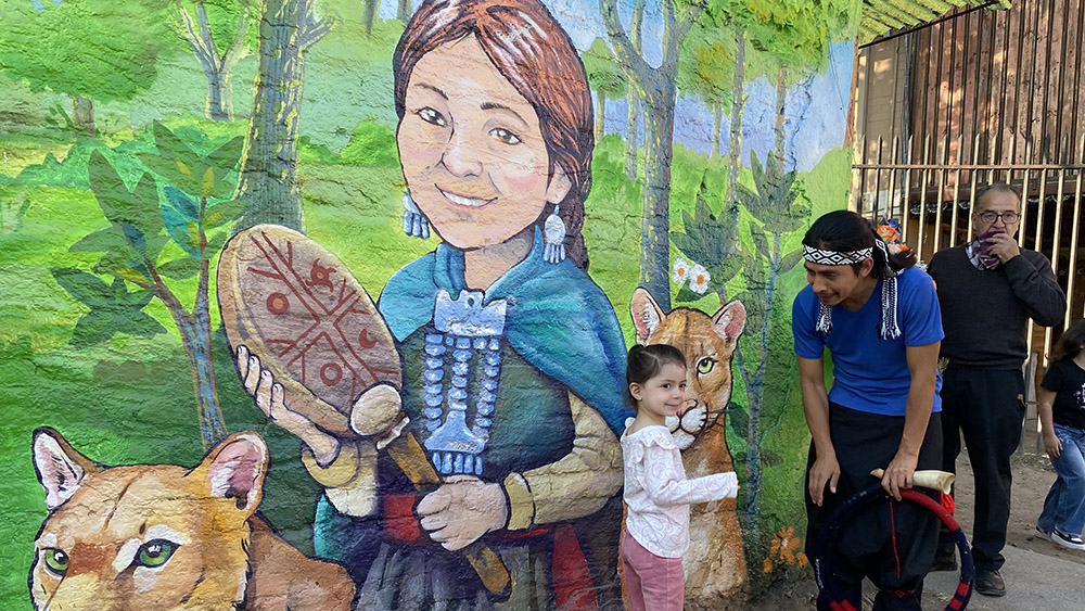 Lee más sobre el artículo Comunidad de La Pincoya inaugura mural participativo de más de 400 metros