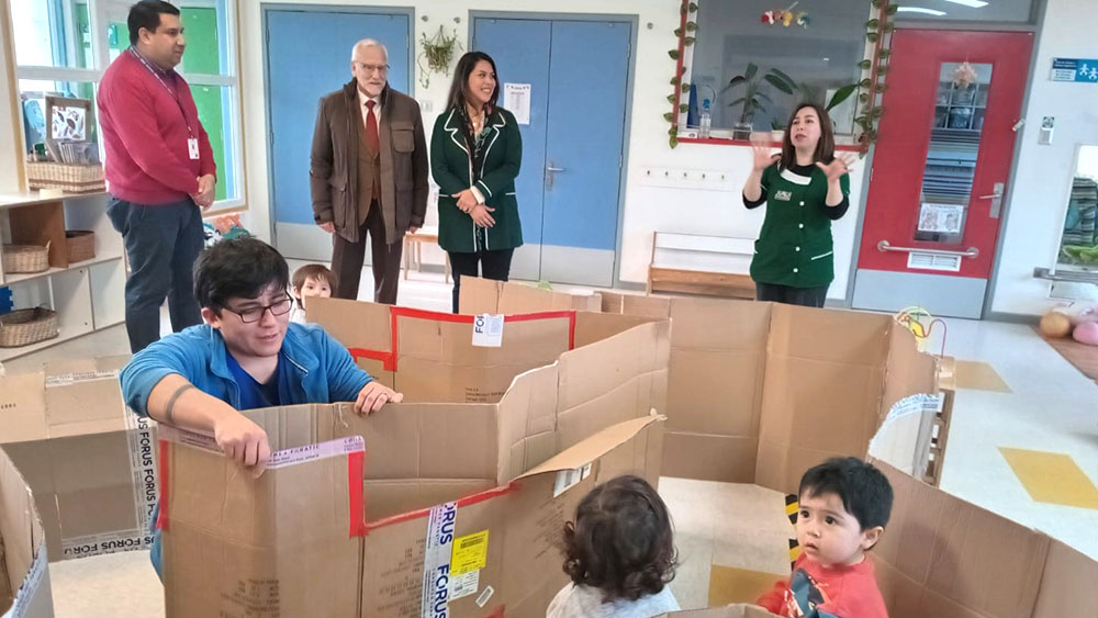 En este momento estás viendo Autoridades de Educación de Los Ríos visitan Jardín Infantil “Río de Colores” de Valdivia tras el receso invernal