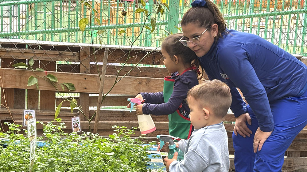 En este momento estás viendo Párvulos de Jardín Infantil «Capullito» cuentan con un espacio inclusivo y medioambiental
