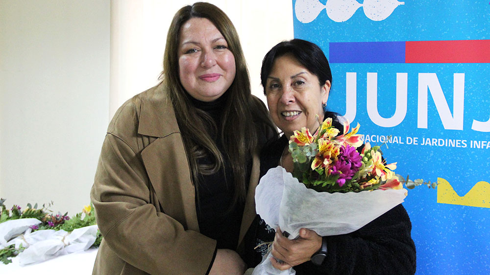 Autoridades nacionales y regionales compartieron un espacio de diálogo con el equipo de la unidad educativa de Ñuñoa.