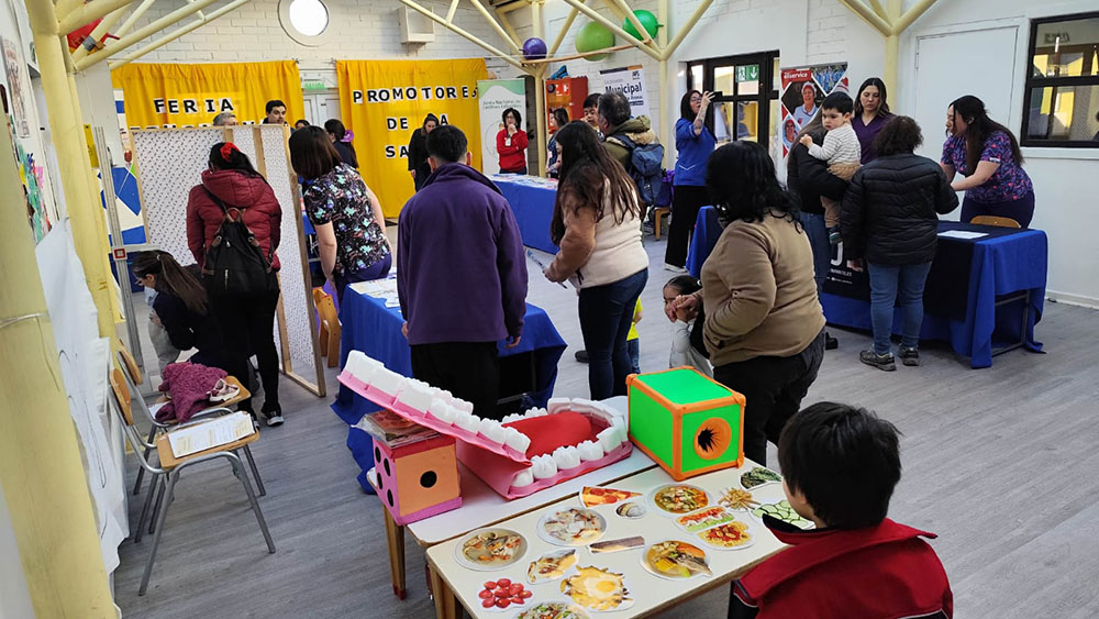Lee más sobre el artículo Primera Feria Educativa de Promotores de Salud reunió a comunidades educativas de JUNJI
