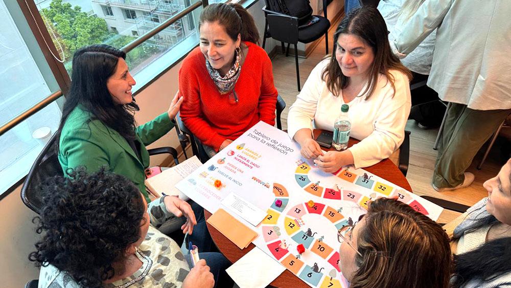 La Subsecretaría de Educación Parvularia lideró una dinámica lúdica para fortalecer la continuidad en las trayectorias de aprendizaje.