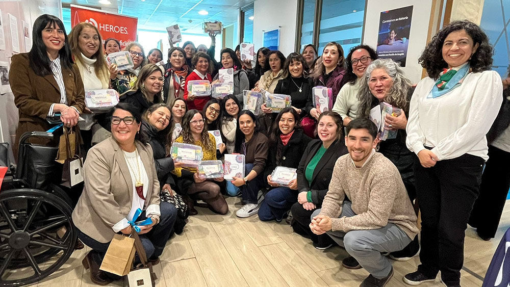 La iniciativa desarrollada por GESDEP incluyó la distribución de 144 kits de regulación emocional financiados por Caja Los Héroes.